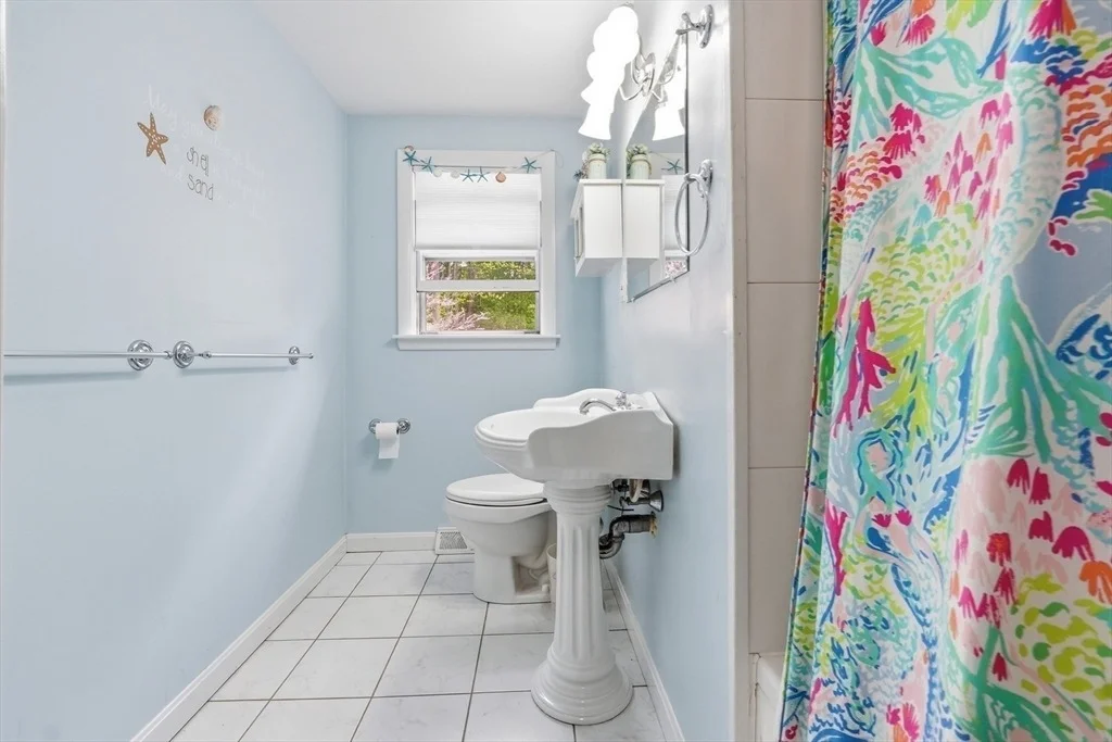 Photo of 31 Lancaster Drive
