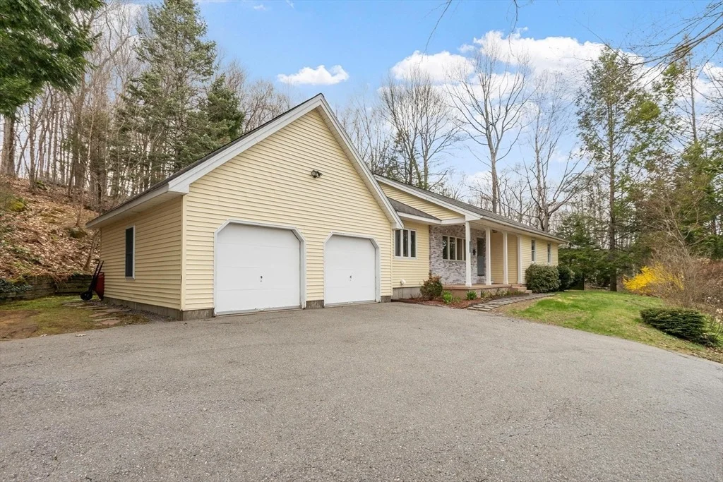 Photo of 41 Betty Spring Rd