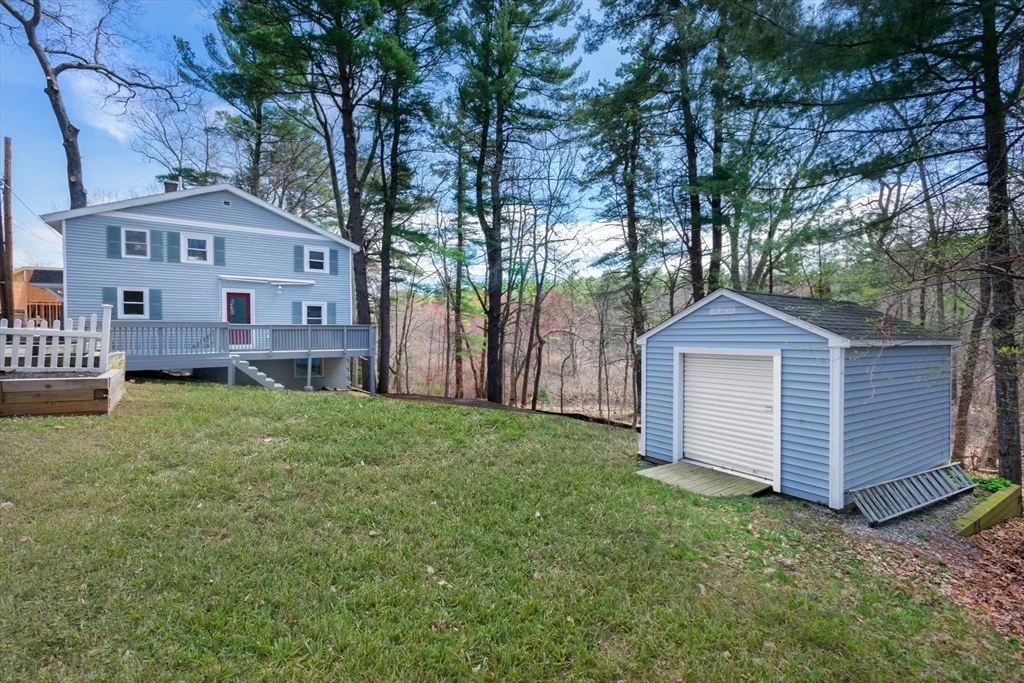Photo of 43 Riverside Dr