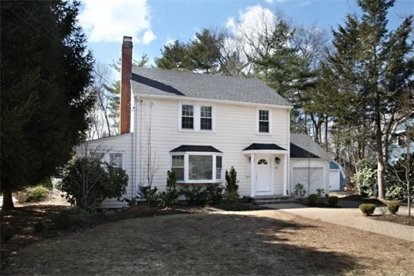 Photo of 16 Summit Road