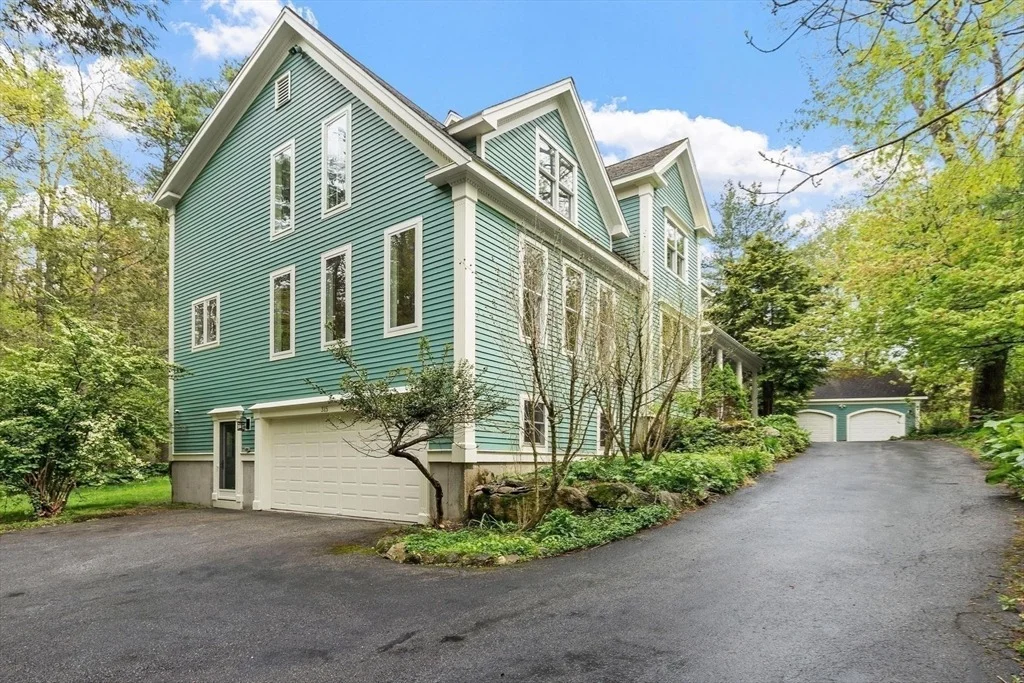 Photo of 315 Nagog Hill Rd