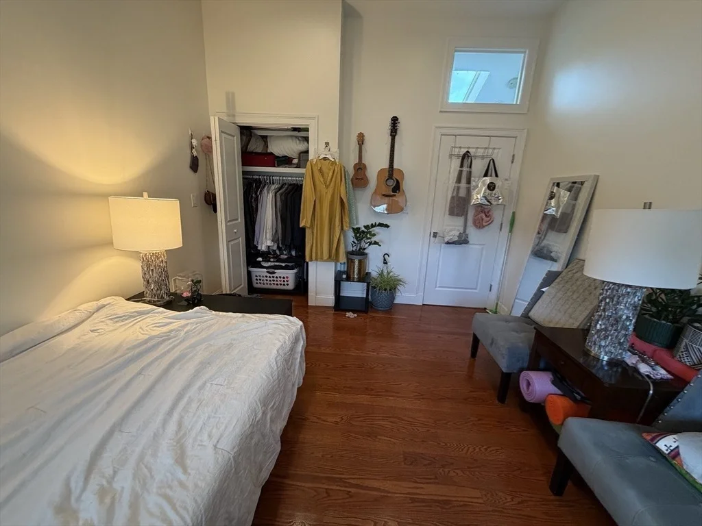 Photo of 32 Fremont Ave