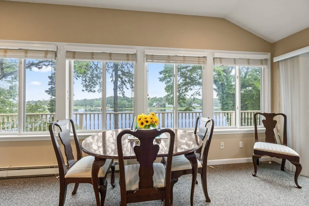Photo of 49 Edgewater Way