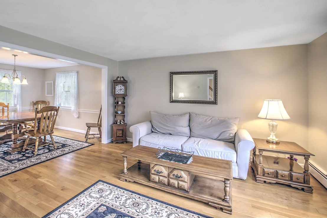 Photo of 35 Kennel Hill Dr