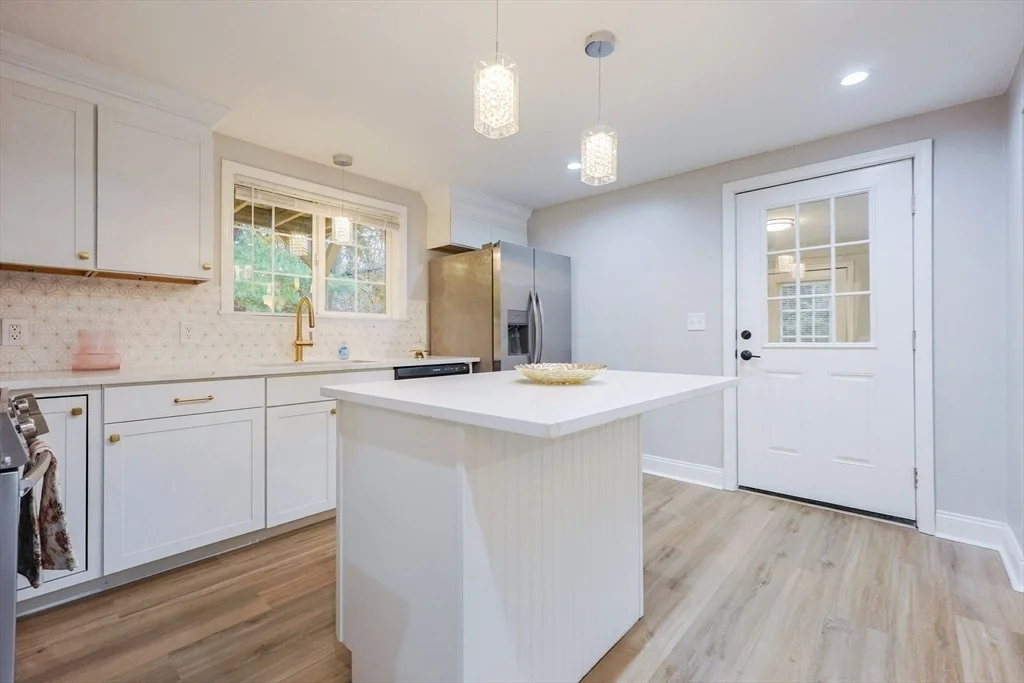 Photo of 66 Oak St
