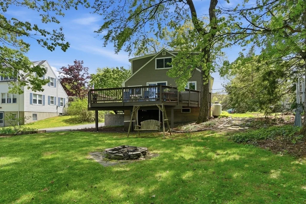 Photo of 44 Sandy Pond Rd