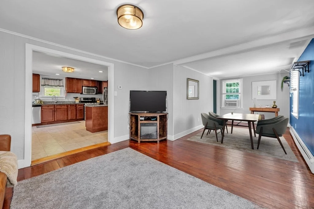 Photo of 6 Belanger Ave