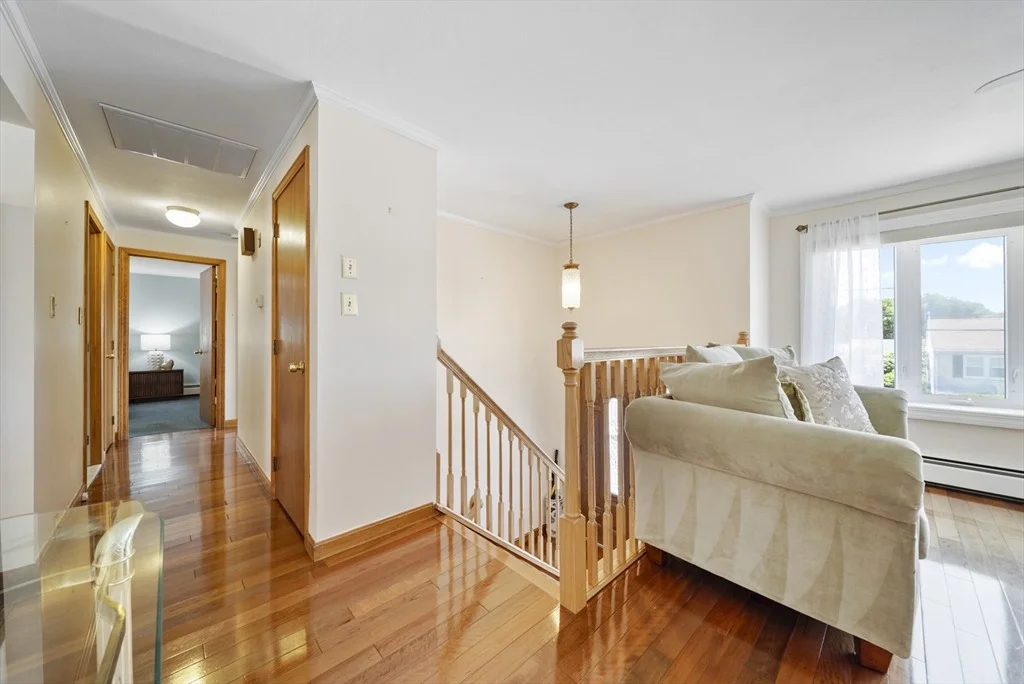 Photo of 15 Wiseman Dr