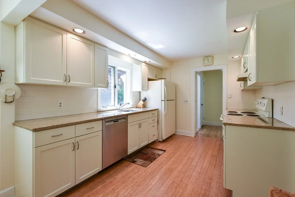 Photo of 20 Garrison Rd