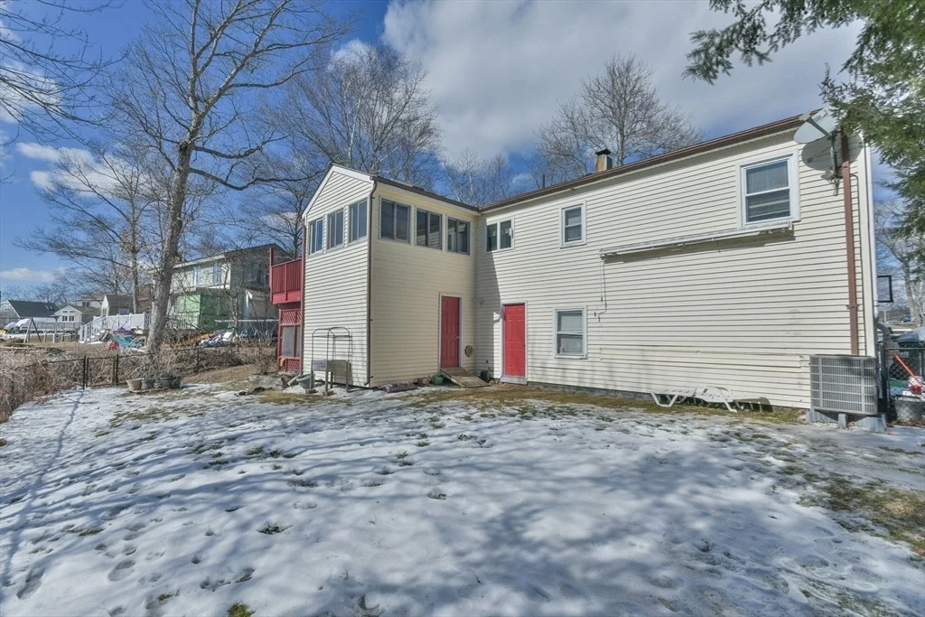 Photo of 120 Lakeside Ave