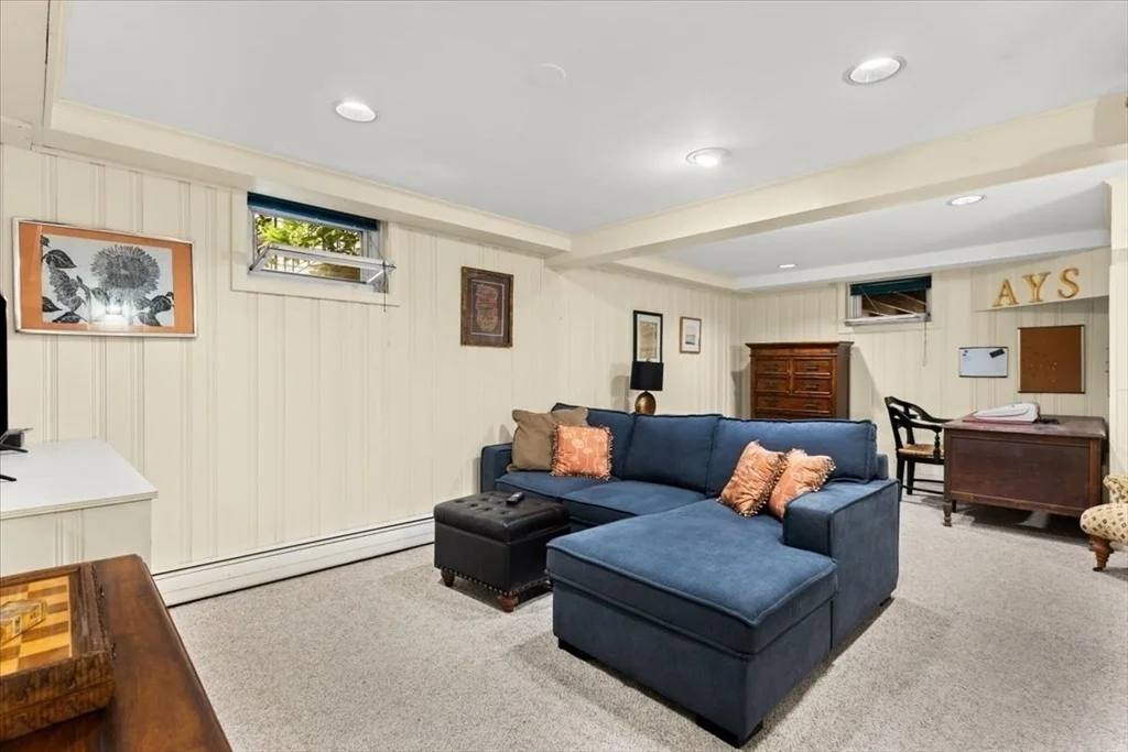 Photo of 15 Felch Rd