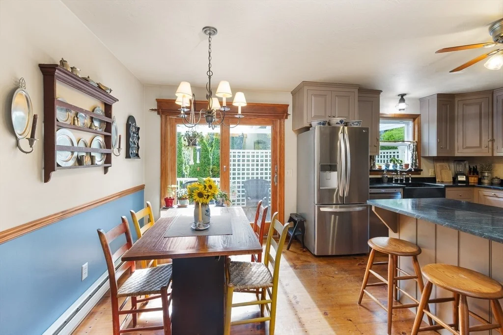 Photo of 298 Torrey Rd