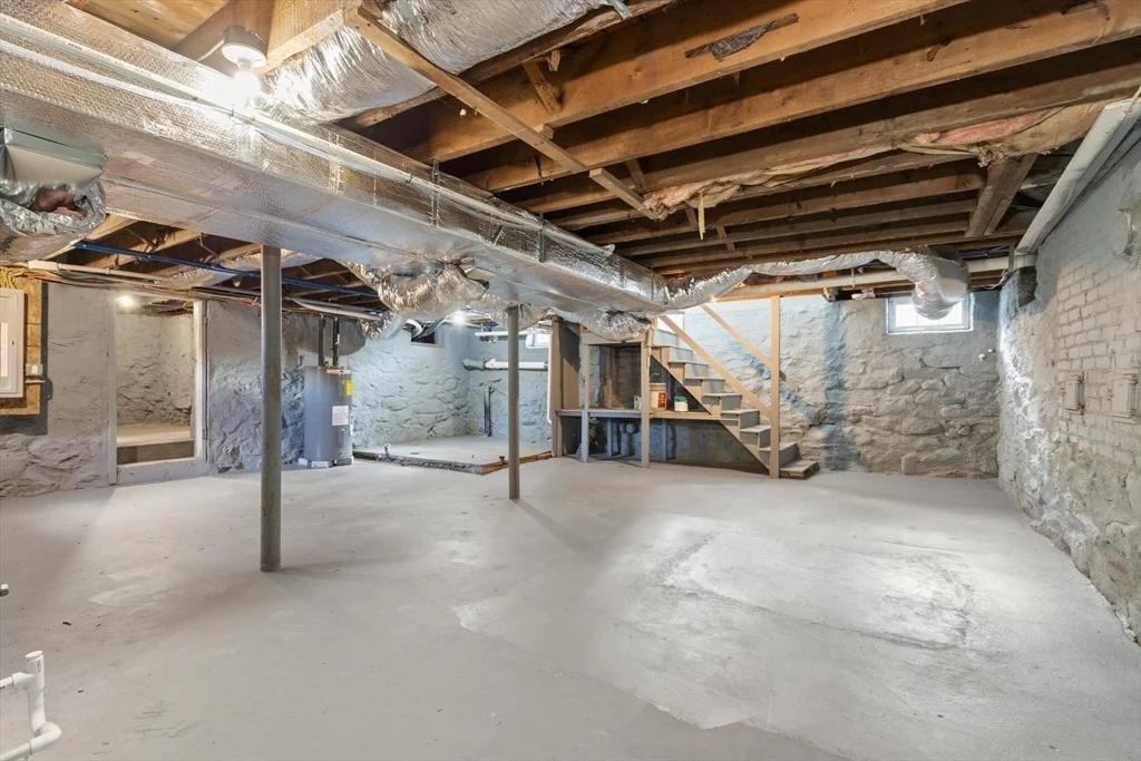 Photo of 129 Maple Ave
