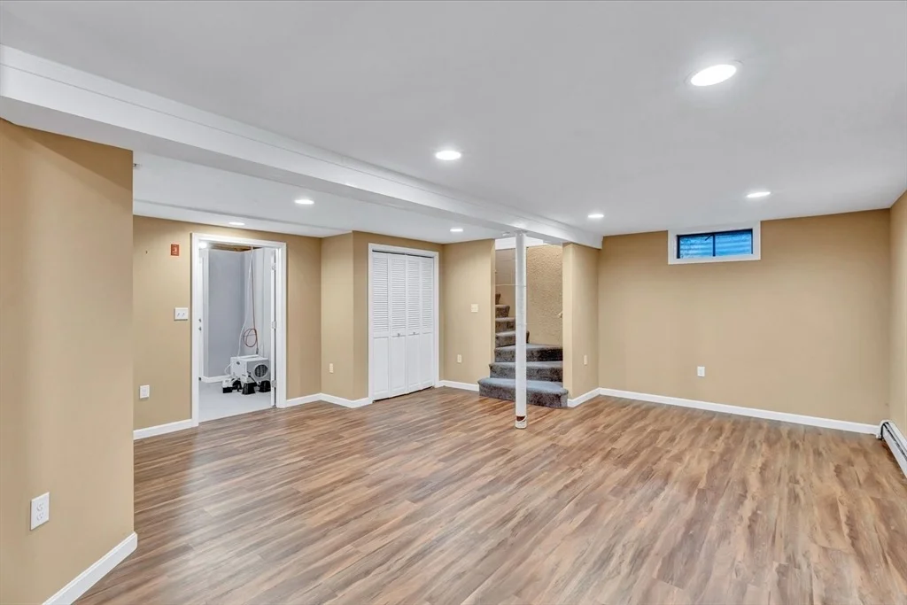 Photo of 12 Snake Pond Rd