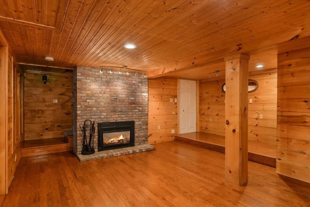 Photo of 41 Halyard Ln