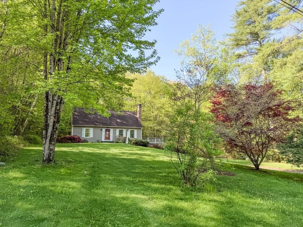 Photo of 77 Old Turnpike Road