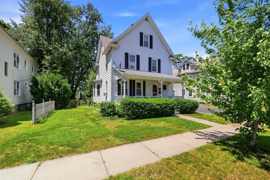 Photo of 105 Pine St
