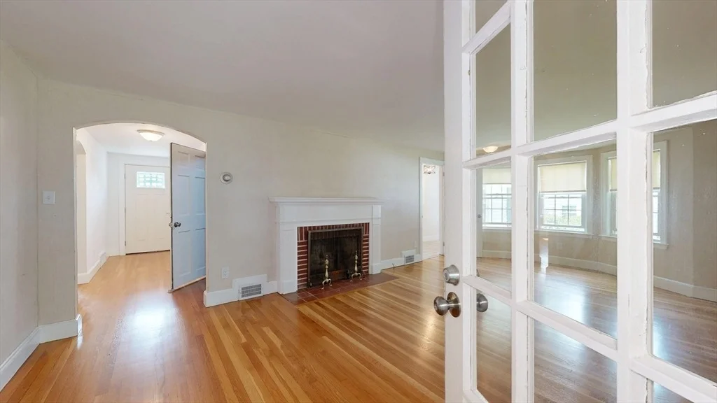 Photo of 6 Maple Circle