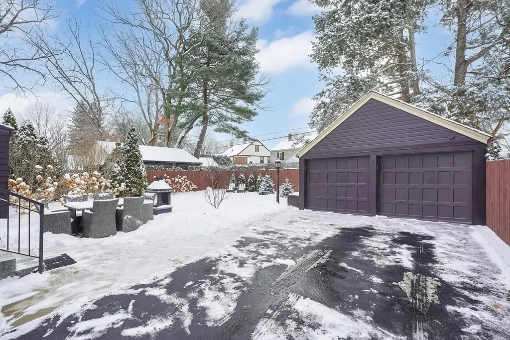 Photo of 53 Elwood Drive