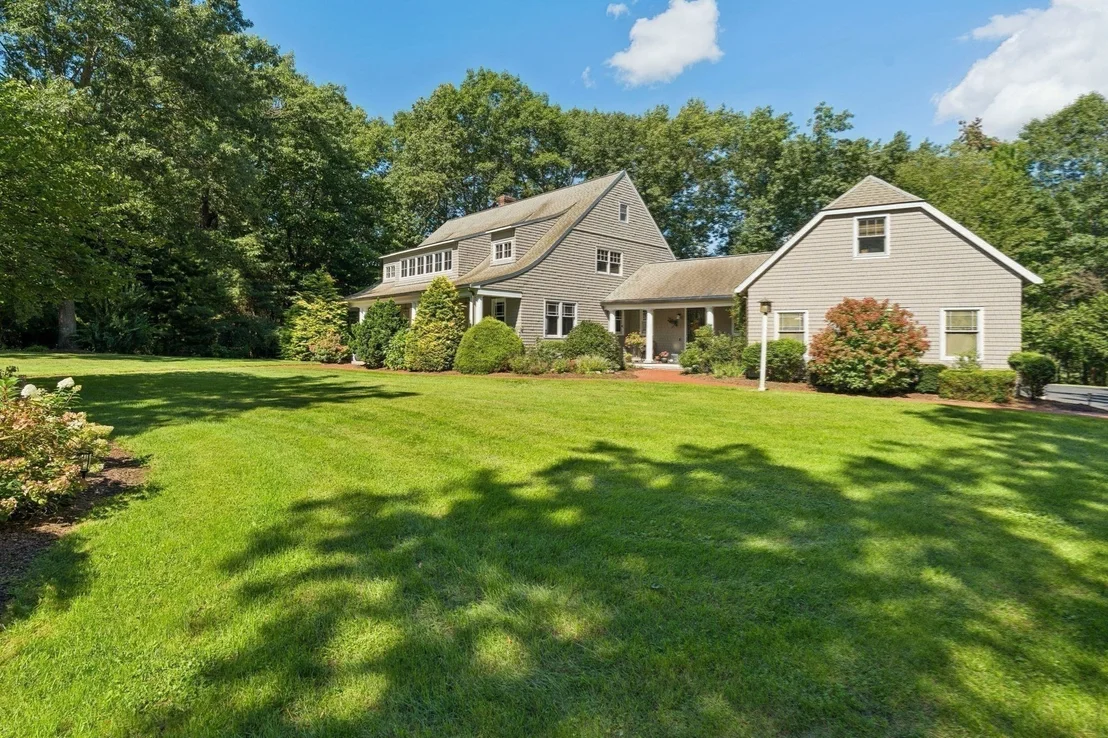 Photo of 7 Strawberry Hill Ln