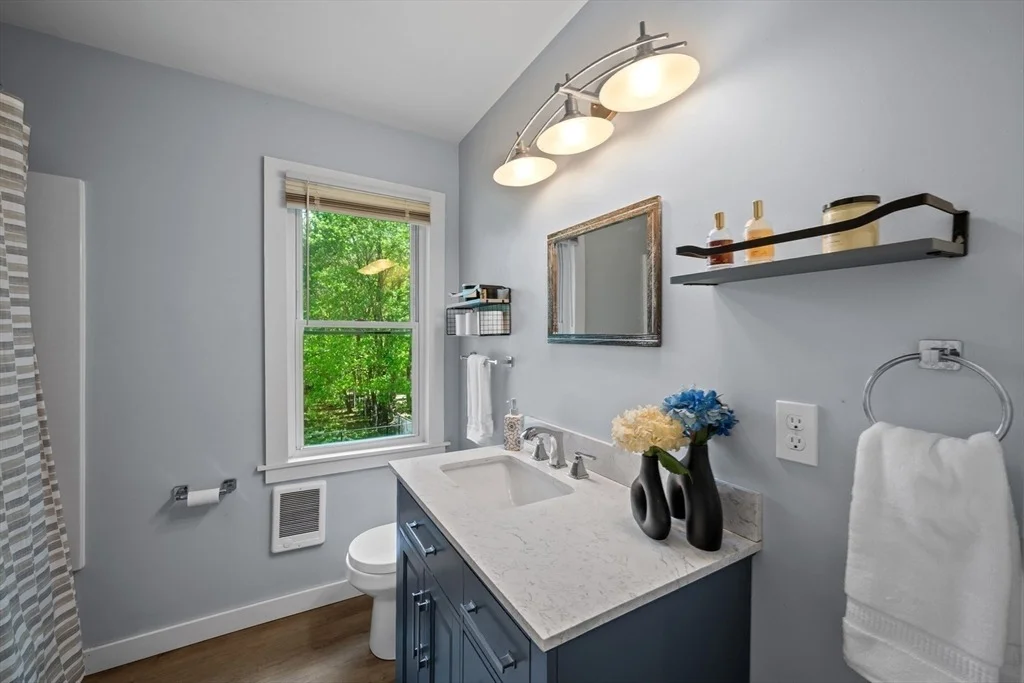 Photo of 24 Bowker Ave