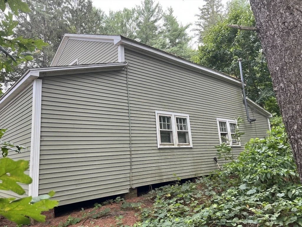 Photo of 16 Davis Street
