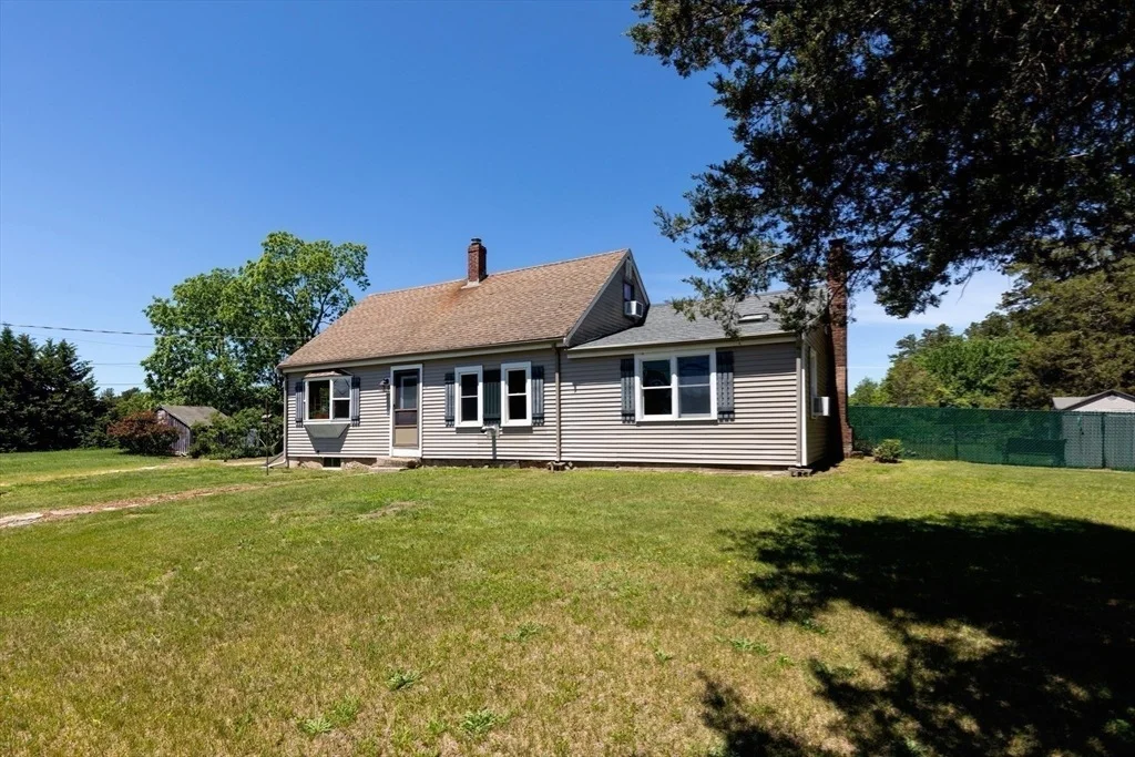 Photo of 189 Blackmore Pond Rd