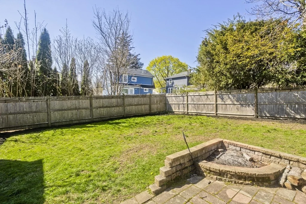 Photo of 15 Devon Road