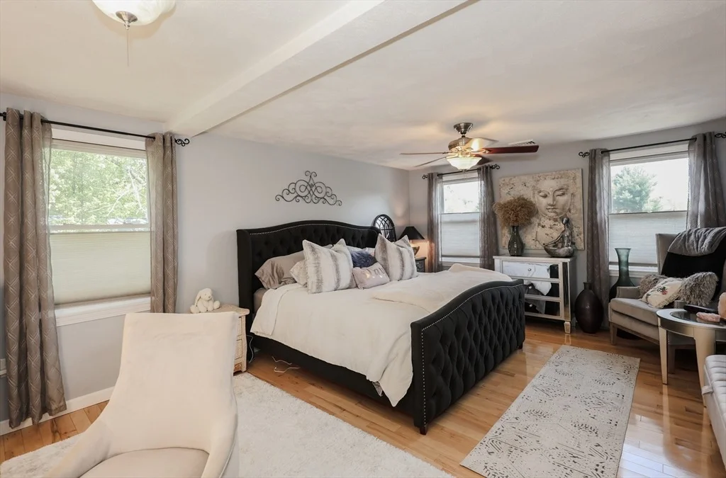 Photo of 13 Deerfield Dr