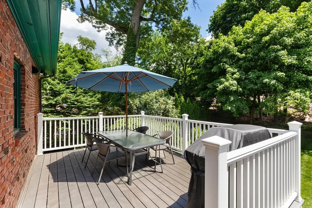 Photo of 14 Rangeley Rdg