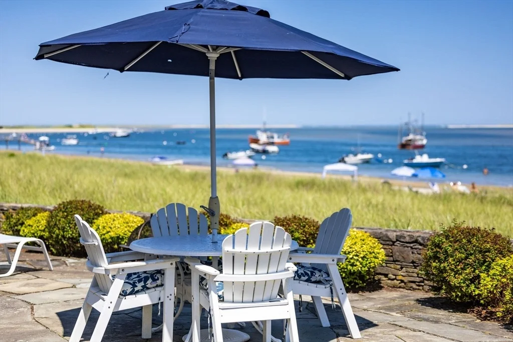 Photo of 166 Shore Road