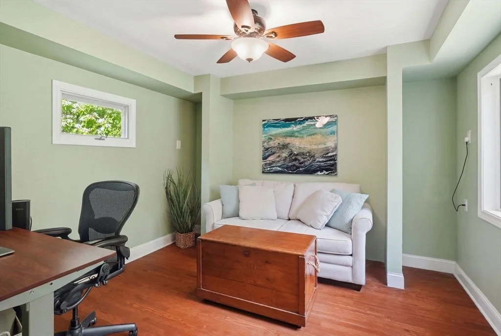 Photo of 5 Stanford Dr
