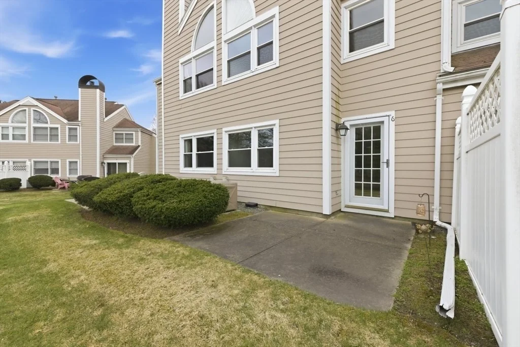 Photo of Unit 6 at 6 Teal Circle
