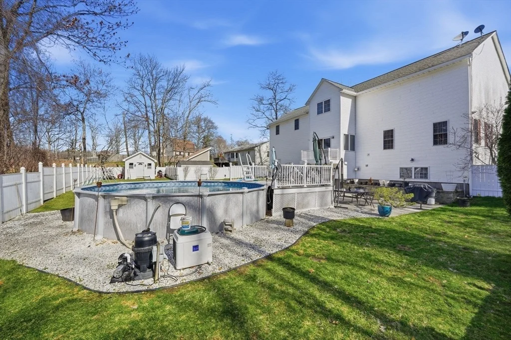 Photo of 239 Fuller Road