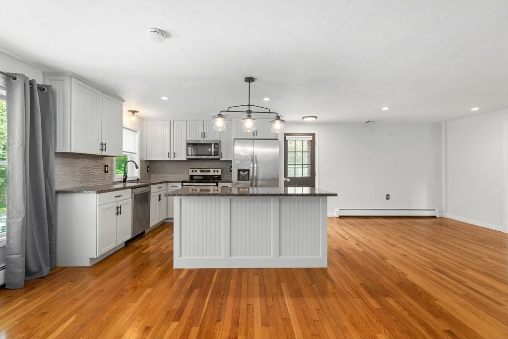 Photo of 21 Simpson Ave