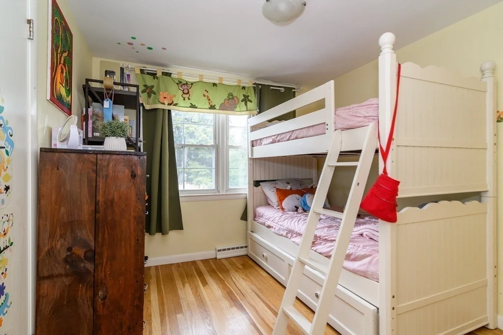 Photo of 210 Bacon St