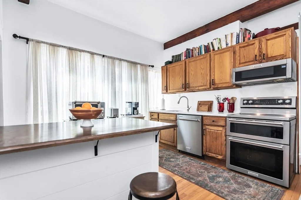 Photo of 40 Webster Ave