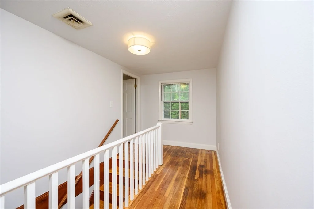 Photo of 33 Moose Hill Parkway