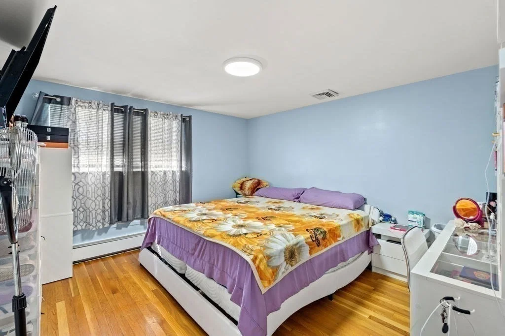 Photo of 21 Spring St