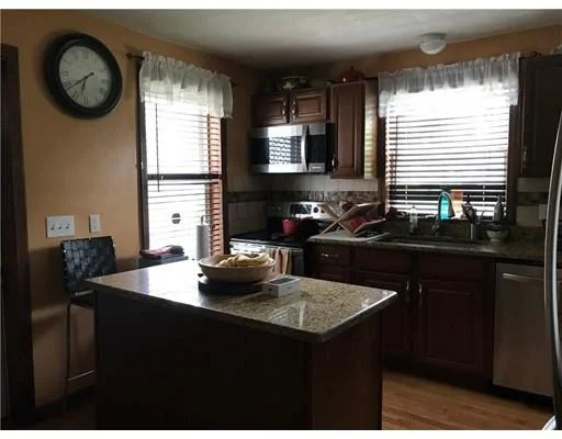 Photo of 61 Mendon Rd