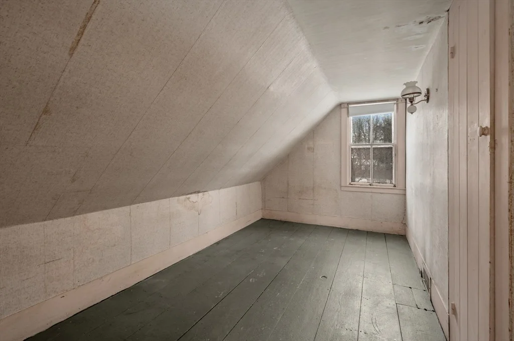 Photo of 235 Arlington St