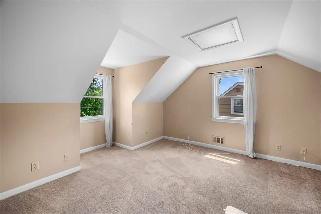 Photo of 74 Harris Rd