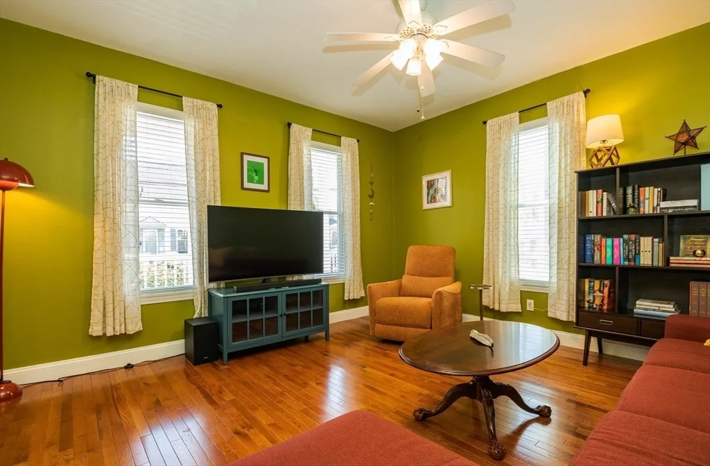 Photo of 3 Pond Street