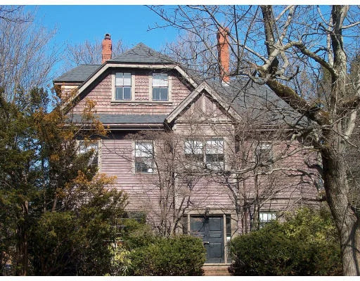 Photo of 61 Central Street
