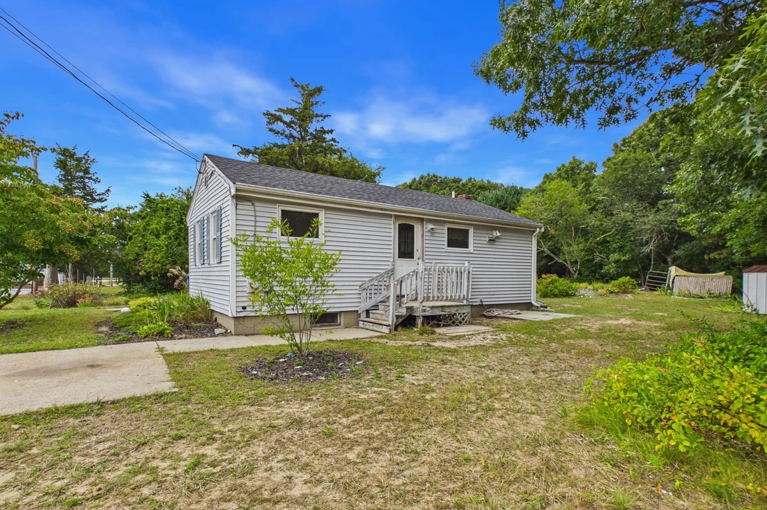 Photo of 44 Avenue A St