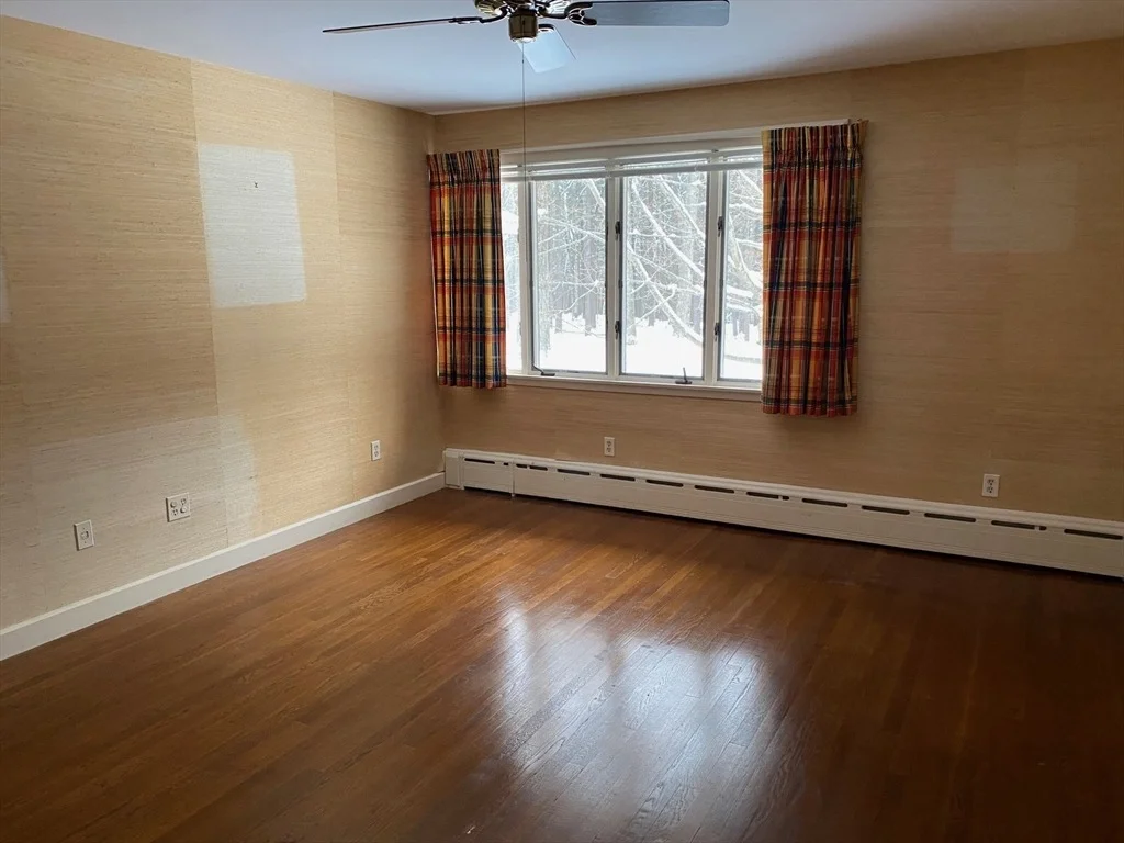 Photo of 19 Bartlett Ave.