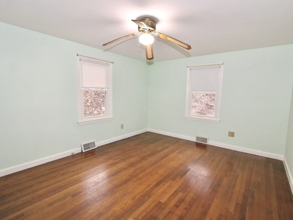 Photo of 6 Roald St