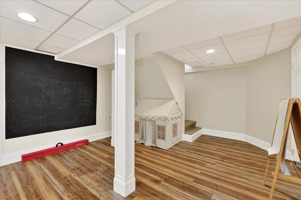 Photo of 75 Brewster Rd