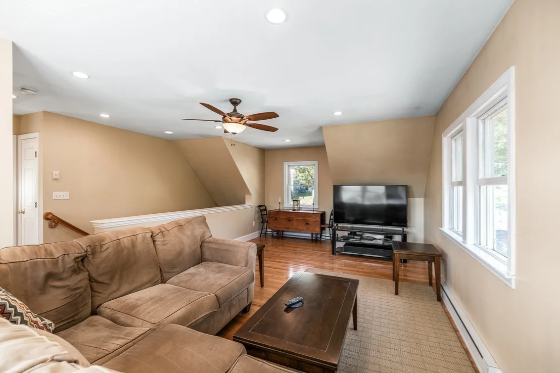 Photo of 2 Hunter Road