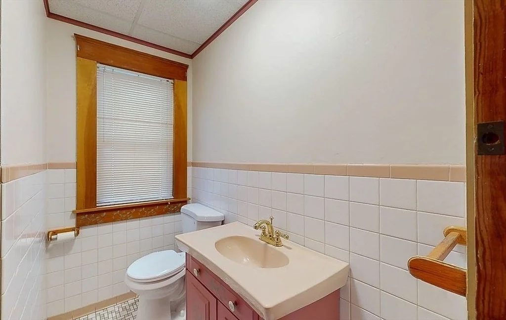 Photo of 86 Saint Nicholas Ave